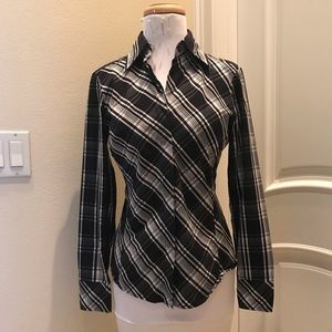 NWT New  York & Co. black / white plaid blouse